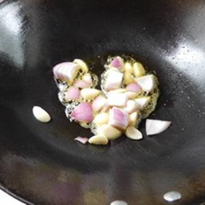 Cách làm thịt heo om cà chua