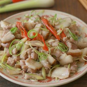 Cách làm thịt heo rừng xào sả ớt