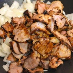 Cách làm thịt heo sốt caramel
