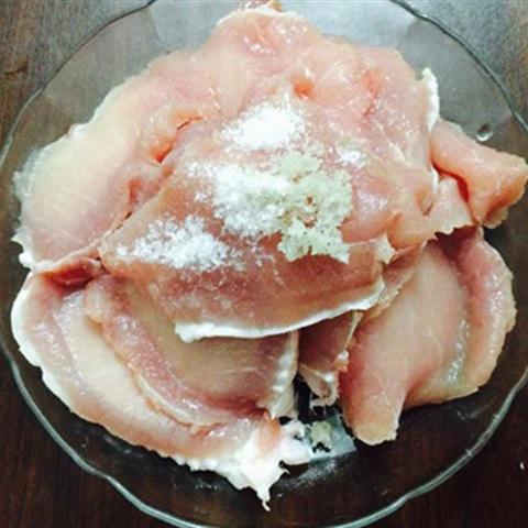 Cách làm thịt heo thăn chiên xù