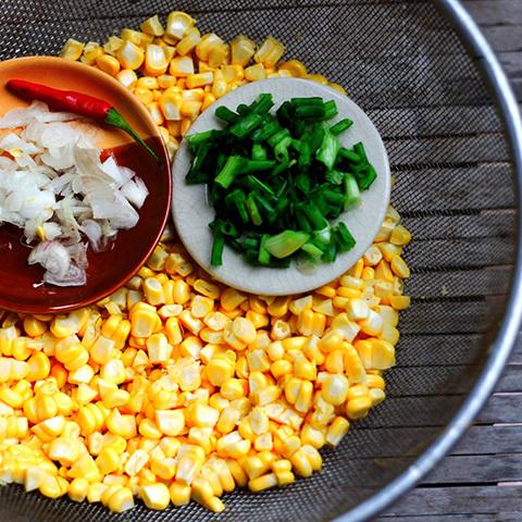 Cách làm thịt heo xào bắp mỹ