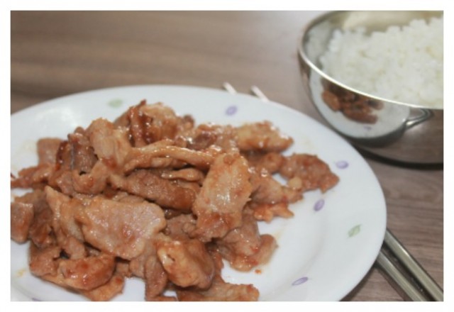 Thịt heo xào chao đỏ