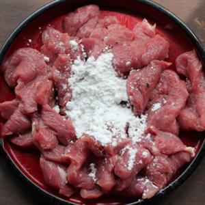 Cách làm thịt heo xào chua ngọt