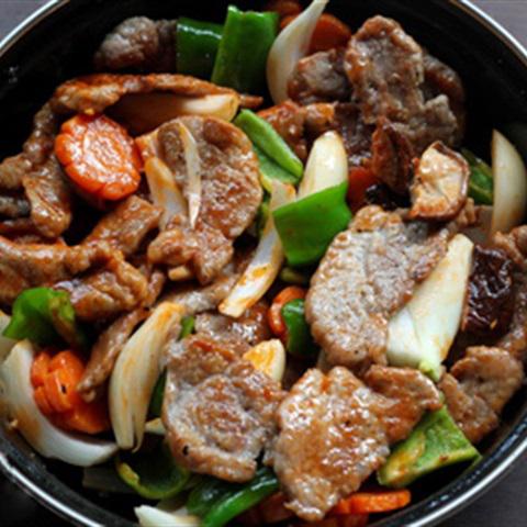 Cách làm thịt heo xào chua ngọt