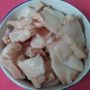 Cách làm thịt heo xào củ sắn