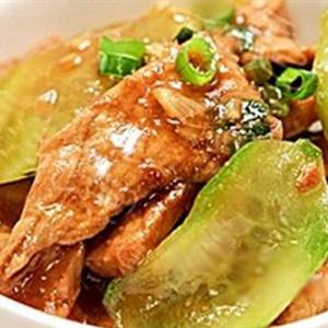 Cách làm thịt heo xào dưa leo