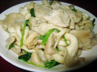 Thịt heo xào nấm