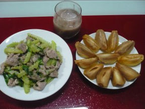 Thịt heo xào su su