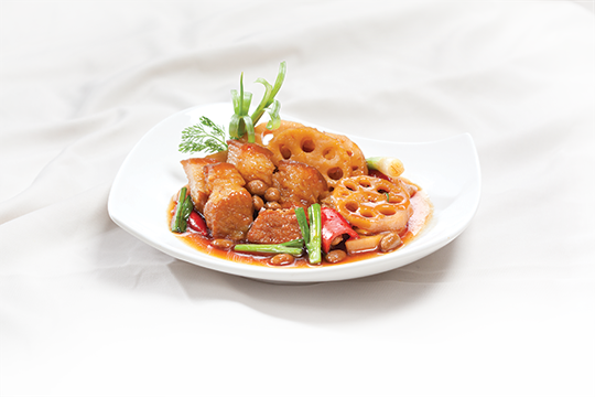 Thịt kho củ sen tương hột