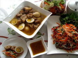 Thịt kho dưa giá