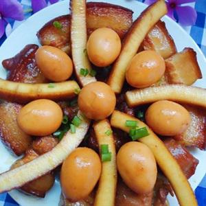 Cách làm thịt kho dừa trứng cút