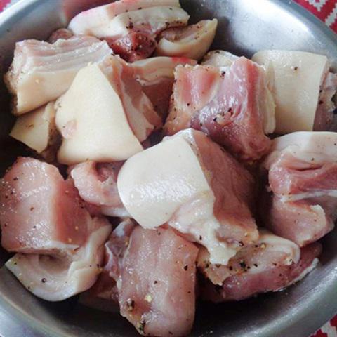 Cách làm thịt kho hột vịt