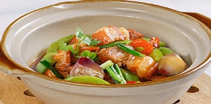 Thịt kho khổ qua tây