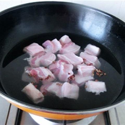 Cách làm thịt kho khoai tây