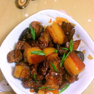 Cách làm món thịt kho nấm và coca