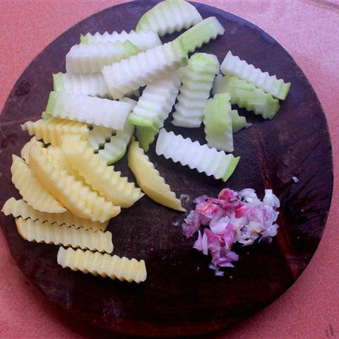 Cách làm thịt kho rau củ