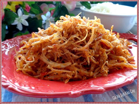 Thịt kho ruốc sả bắt cơm