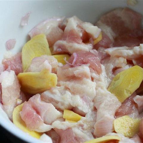 Cách làm thịt kho trái thơm