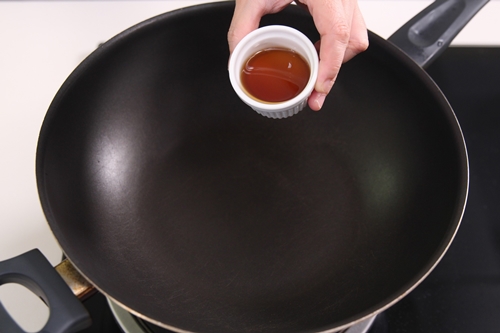 Thịt luộc cuốn dưa chuột thơm ngon, ăn 1 lại muốn ăn 10