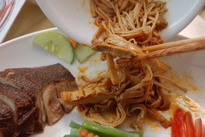 Thịt nguội ngũ vị