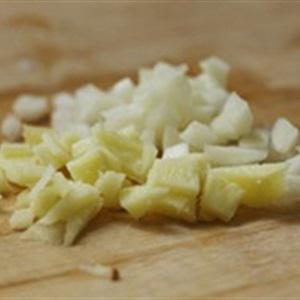 Cách làm thịt rim mứt đào