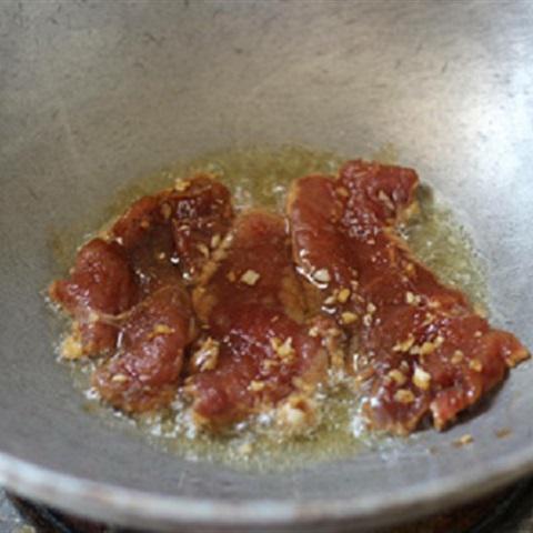 Cách làm thịt rim tỏi