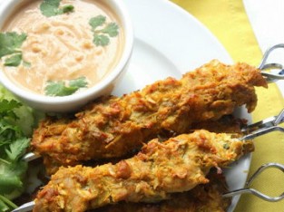 Thịt thăn nướng satay sốt đậu phộng