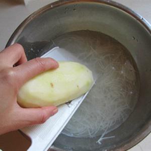 Cách làm thịt viên bọc khoai tây