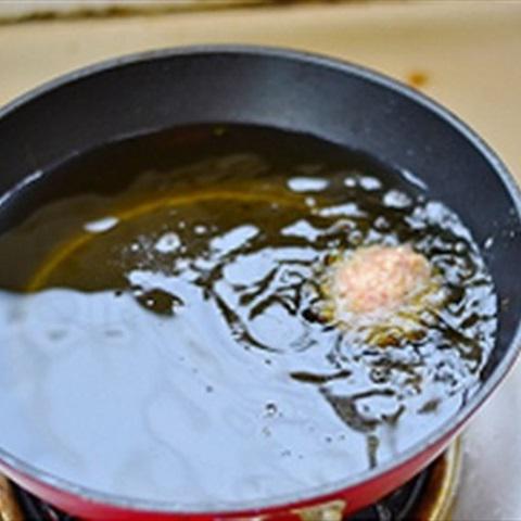 Cách làm thịt viên rim nước tương