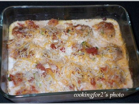 Thịt viên sốt cà chua phô-mai