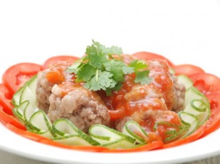 Thịt viên sốt cà chua