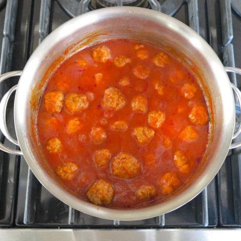 Cách làm thịt viên sốt thơm