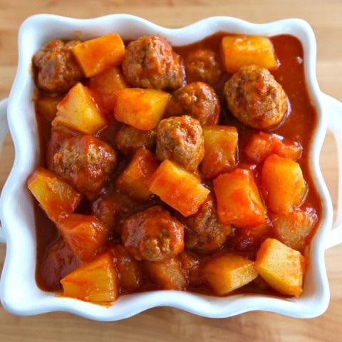 Cách làm thịt viên sốt thơm