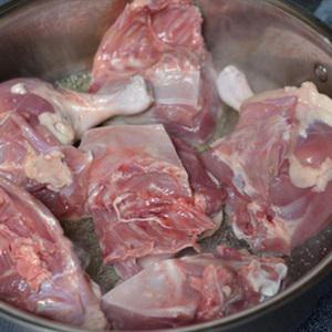 Cách làm thịt vịt đút lò