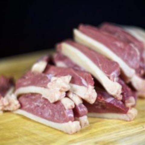 Cách làm thịt vịt hầm táo