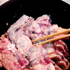 Cách làm thịt vịt kho măng