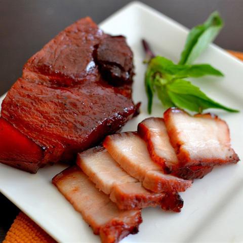 Cách làm thịt xá xíu nướng béo thơm