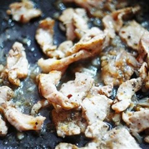 Cách làm thịt xào măng tươi