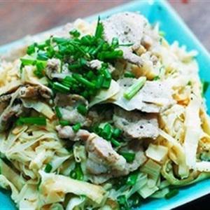 Cách làm thịt xào măng tươi