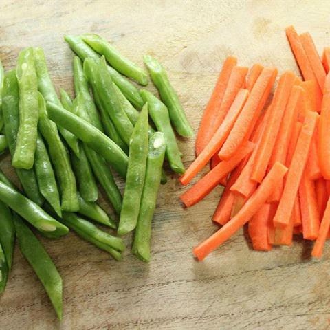 Cách làm thịt xào rau củ