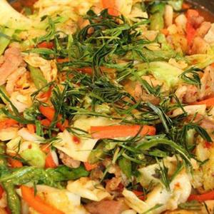 Cách làm thịt xào rau củ