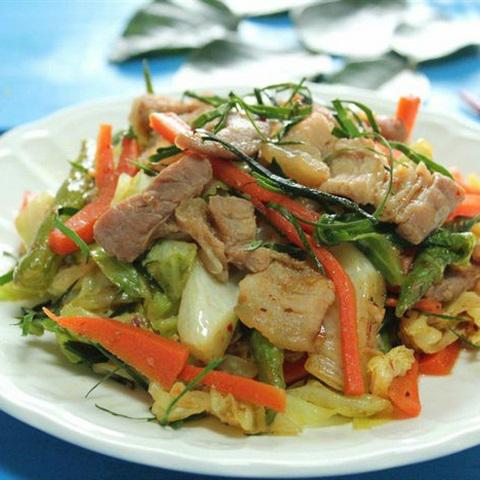 Cách làm thịt xào rau củ