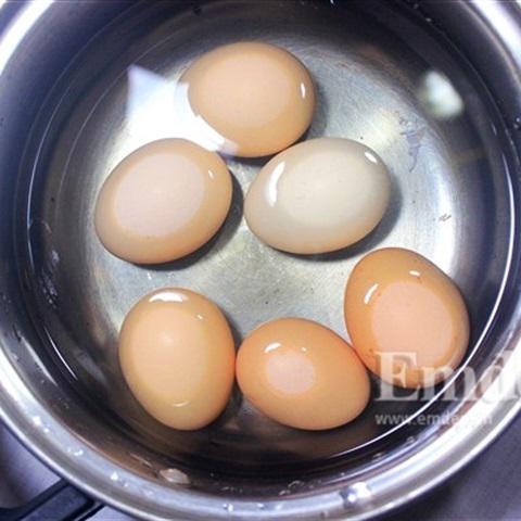 Cách làm thịt xay bọc trứng chiên xù