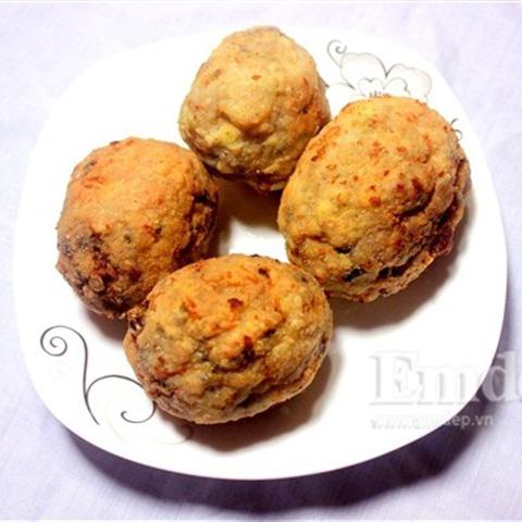 Cách làm thịt xay bọc trứng chiên xù