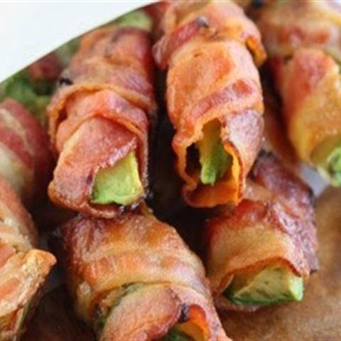 Cách làm thịt xông khói cuộn bơ