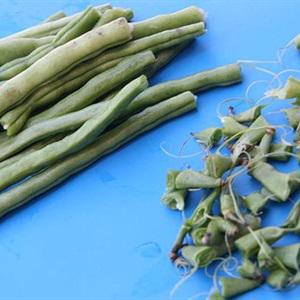 Cách làm thịt xông khói cuộn đậu que