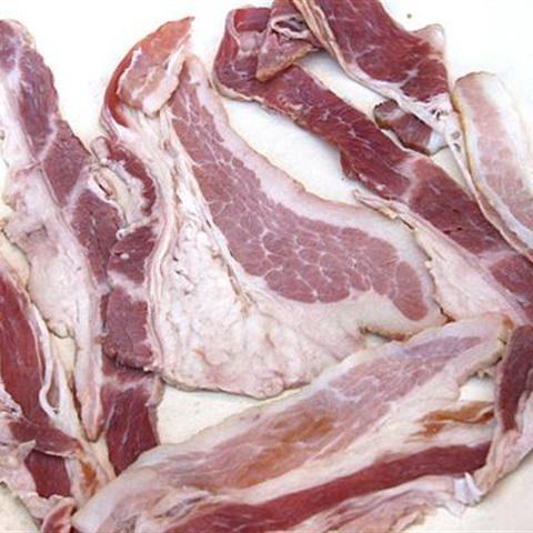 Cách làm thịt xông khói cuộn đậu que