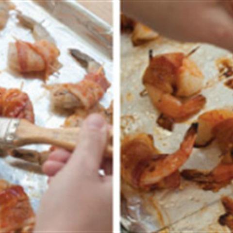 Cách làm thịt xông khói cuộn tôm