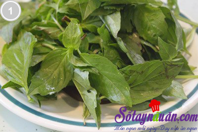 Thơm lừng gà xào húng quế