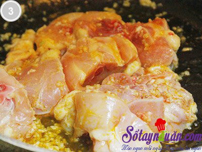 Thơm lừng gà xào húng quế